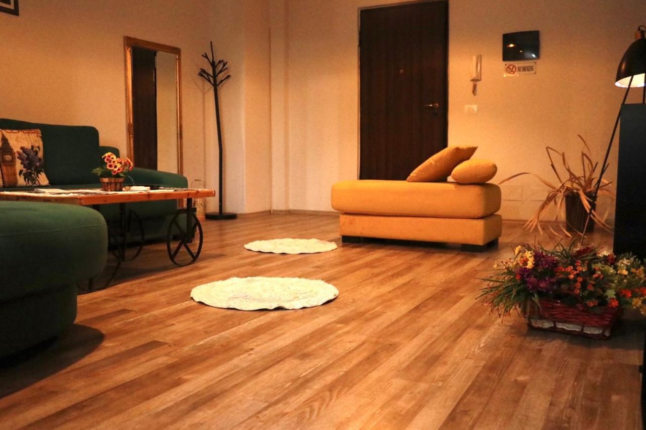 Ultra Apartments 'New Baazar' Tiranë Luaran gambar